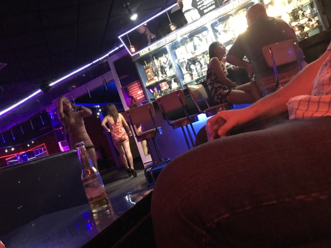 Is Sex At Philippines Ktvs Karaoke Bars Worth It Pics And Reviews